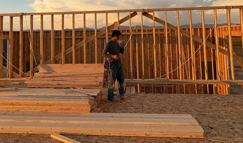 Wei You Construction work in Helena, MT